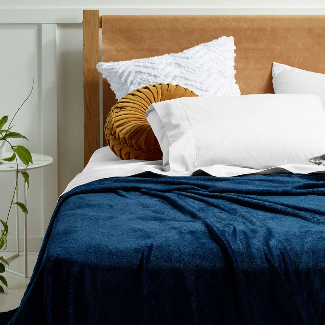 Wallis Throw Soft Blanket Accessorize Super Soft Blanket Single Size 160 x 240cm - Ink Blue